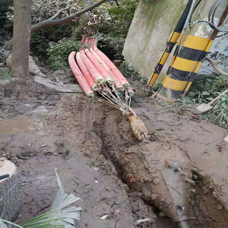 五指山煤矿感应拖拉管